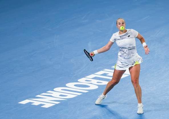 (240118) -- MELBOURNE, Jan. 18, 2024 -- Anna Blinkova of Russia hits a return during the women s singles second round match between Elena Rybakina of Kazakhstan and Anna Blinkova of Russia at the Australian Open tennis tournament in Melbourne, Australia, Jan. 18, 2024. ) (SP)AUSTRALIA-MELBOURNE-TENNIS-AUSTRALIAN OPEN MaxPing 