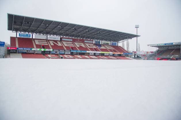 Cottbus, Germany 18 January 2024 RL Nord Ost 2023 2024 FC Energie Cottbus Training In picture No match at LEAG Energie Stadion Match cancellation LEAG Energie Stadion Brandenburg Copyright: xFotostandx xWeilandx