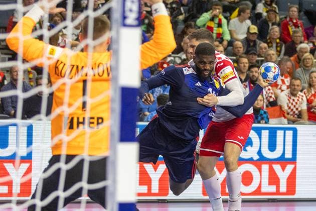 MEM Dika (France) HANDBALL : Championnat d Europe 2024 : France vs Croatie - 01 18 2024 LaurentTheophile Panoramic 
