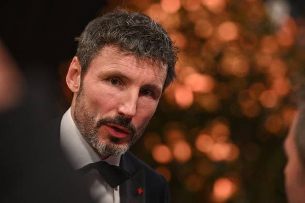 240118 Gala Gouden Schoen 2024 Head coach of Antwerp Mark Van Bommel pictured during the 70 th men edition of the Goldens Shoe Award ceremony and the 8 th Women s edition. The Golden Shoe , Gouden Schoen , Soulier d™Or is an award for the best soccer player of the Belgian Jupiler Pro League championship during the year 2023. The female award is for the best Belgian female player of 2023. On Thursday 18 January 2024 in Antwerp , BELGIUM . (Photo by Frank Abbeloos & Stijn Audooren Isosport) ANTWERP BELGIUM  Copyright: xx 430787
