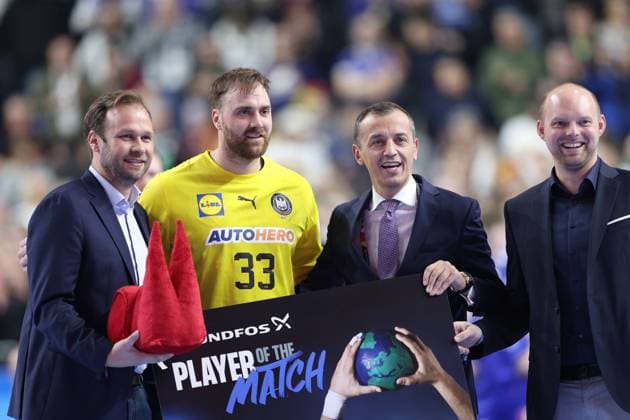 GER, EHF Euro 2024, Men, Main Round Cologne, Matchday 1, Germany GER vs Iceland ISL 18 01 2024, Lanxess Arena , Cologne , GER, EHF Euro 2024, Men, Main Round Cologne, Matchday 1, Germany GER vs Iceland ISL , in the picture Player of the Match Andreas Wolff Goalkeeper GER 33 , nordphotoxGmbHx xMeuter nph00351