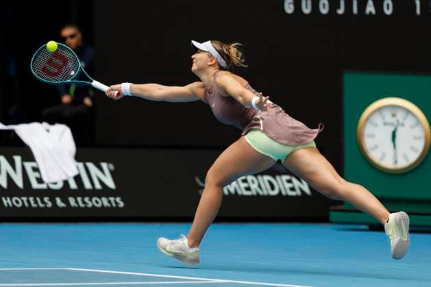 Paula Badosa, Australian Open 2024, Melbourne Park, Melbourne, Victoria, Australia Copyright: xJuergenxHasenkopfx