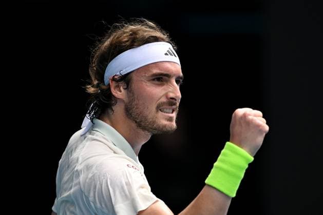 TENNIS AUSTRALIAN OPEN, Stefanos Tsitsipas of Greece during his 3rd round match against Luca Van Assche of France on Day 6 of the 2024 Australian Open at Melbourne Park in Melbourne, Friday, January 19, 2024. ( NO ARCHIVING, EDITORIAL USE ONLY, NO USE IN BOOKS WITHOUT CONSENT MELBOURNE VICTORIA AUSTRALIA  Copyright: xLUKASxCOCHx 20240119001890877450