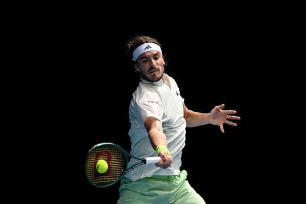 TENNIS AUSTRALIAN OPEN, Stefanos Tsitsipas of Greece in action during his 3rd round match against Luca Van Assche of France on Day 6 of the 2024 Australian Open at Melbourne Park in Melbourne, Friday, January 19, 2024. ( NO ARCHIVING, EDITORIAL USE ONLY, NO USE IN BOOKS WITHOUT CONSENT MELBOURNE VICTORIA AUSTRALIA  Copyright: xLUKASxCOCHx 20240119001890877948
