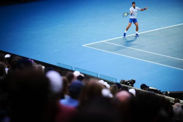 Novak Djokovic (SRB) during his third round match Australian Open, Day Six, Tennis, Melbourne Park, Melbourne, Australia - 19 Jan 2024  Copyright: xJamesxGourley Shutterstockx 14306114ac