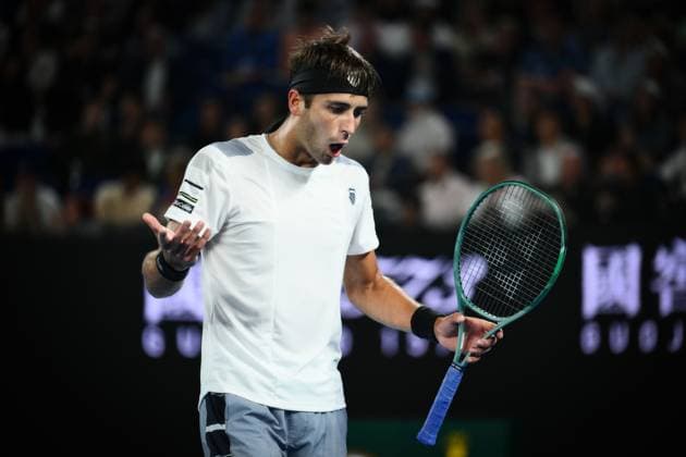 Tomas Martin Etcheverry (ARG) reacts during his third round match Australian Open, Day Six, Tennis, Melbourne Park, Melbourne, Australia - 19 Jan 2024  Copyright: xJamesxGourley Shutterstockx 14306114as