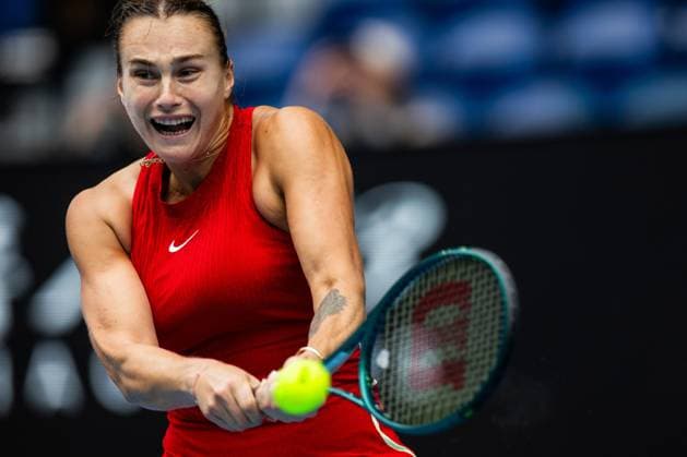 (240119) -- MELBOURNE, Jan. 19, 2024 -- Aryna Sabalenka hits a return during the women s singles third round match between Aryna Sabalenka of Belarus and Lesia Tsurenko of Ukraine at the Australian Open tennis tournament in Melbourne, Australia, Jan. 19, 2024. (Photo by Xinhua) (SP)AUSTRALIA-MELBOURNE-TENNIS-AUSTRALIAN OPEN ChuxChen 
