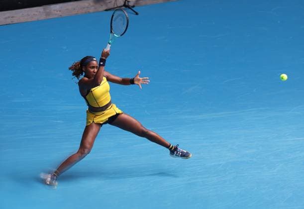 (240119) -- MELBOURNE, Jan. 19, 2024 -- Coco Gauff of the United States hits a return during the women s singles third round match between Coco Gauff of the United States and her compatriot Alycia Parks at Australian Open tennis tournament in Melbourne, Australia, Jan. 19, 2024. ) (SP)AUSTRALIA-MELBOURNE-TENNIS-AUSTRALIAN OPEN MaxPing 