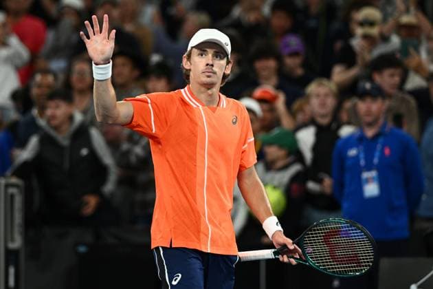 TENNIS AUSTRALIAN OPEN, Alex De Minaur of Australia celebrates his 3rd round win against Flavio Cobolli of Italy on Day 6 of the 2024 Australian Open at Melbourne Park in Melbourne, Friday, January 19, 2024. ( NO ARCHIVING, EDITORIAL USE ONLY, NO USE IN BOOKS WITHOUT CONSENT MELBOURNE VICTORIA AUSTRALIA  Copyright: xJOELxCARRETTx 20240119001890949102