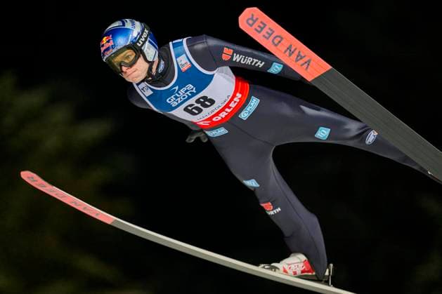 Bilder des Jahres 2024, Sport 01 Januar Sport Themen der Woche KW03 Sport Bilder des Tages 19.01.2024 ZAKOPANE , PUCHAR SWIATA W SKOKACH NARCIARSKICH SKOCZNIA WIELKA KROKIEW 2024 (VIESSMANN FIS Ski jumping, Skispringen, Ski, nordisch WORLD CUP ZAKOPANE WIELKA KROKIEW 2024 ) NZ. ANDREAS WELLINGER FOTO RADOSLAW JOZWIAK CYFRASPORT NEWSPIX.PL --- Newspix.pl POLAND OUT!  RA1_4947