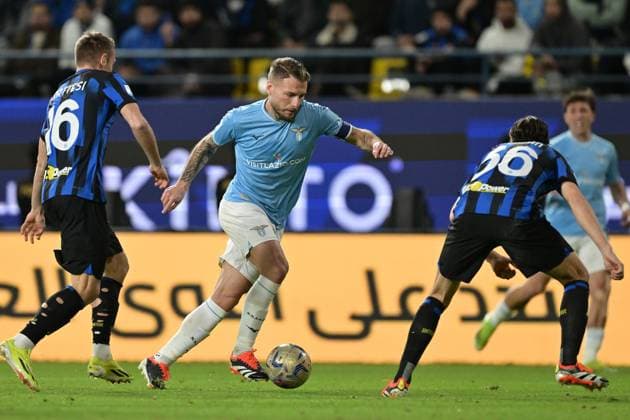 Foto Alfredo Falcone LaPresse 19 Gennaio 2024 - Riad, Arabia Saudita - calcio - EA SPORTS FC Supercoppa italiana 2023 2024 semifinale - Inter vs Lazio - Stadio Universit& xe0; Re Saud Nella foto: Ciro Immobile (SS Lazio) January 19, 2024 Riyadh, Saudi Arabia - sport, soccer - EA SPORTS FC Italian Supercup 2023 2024 semi-final - Inter vs Lazio - King Saud University Stadium In the pic: Ciro Immobile (SS Lazio)  Copyright: xAlfredoxFalcone LaPressex