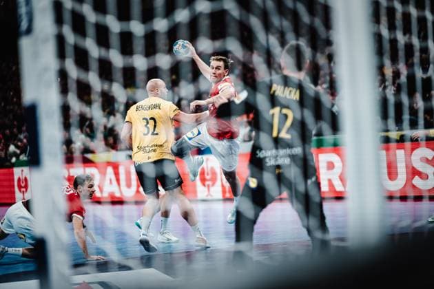 Handball Men EHF EURO 2024 European Championshop Men 2024 Final Tournament Denmark vs Sweden 19 01 2024 Simon Bogetoft Pytlick 43, Denmark, DEN throwing on goal Hamburg Barclays Arena Hamburg Germany