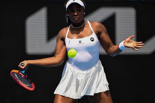 Sloane Stephens (USA) during her third round match Australian Open, Day Seven, Tennis, Melbourne Park, Melbourne, Australia - 20 Jan 2024  Copyright: xJamesxGourley Shutterstockx 14306286k