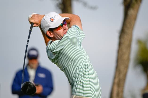 LA QUINTA, CA - JANUARY 19: Ben Kohles (USA) watches his tee shot on 11 during Rd2 of The American Express tournament at PGA, Golf Herren West Nicklaus Tournament Course on January 19, 2024 in La Quinta, California. (Photo by Ken Murray Icon Sportswire) GOLF: JAN 19 PGA The American Express EDITORIAL USE ONLY Icon2401190132