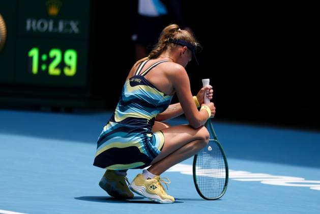 January 20, 2024, Melbourne, Victoria, Australia: MELBOURNE, AUSTRALIA - JANUARY 20: Dayana Yastremska of Ukraine plays Emma Navarro of USA on Day 7 of the 2024 Australian Open at Melbourne Park on January 20, 2024 in Melbourne, Australia. Melbourne Australia - ZUMAp121 20240120_zsp_p121_049 Copyright: xChrisxPutnamx