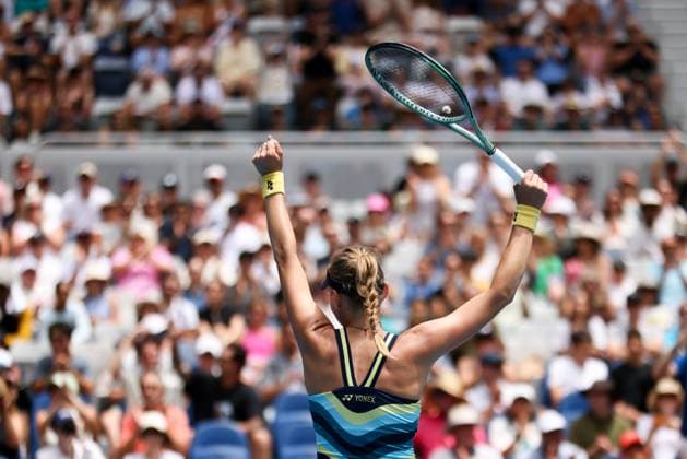 January 20, 2024, Melbourne, Victoria, Australia: MELBOURNE, AUSTRALIA - JANUARY 20: Dayana Yastremska of Ukraine celebrates beating Emma Navarro of USA on Day 7 of the 2024 Australian Open at Melbourne Park on January 20, 2024 in Melbourne, Australia. Melbourne Australia - ZUMAp121 20240120_zsp_p121_052 Copyright: xChrisxPutnamx