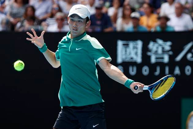 January 20, 2024, Melbourne, Victoria, Australia: Juncheng Shang (CHN) In action during their round third singles match against Cartlos Alcaraz (ESP) in action during their round singles match against on day seven of the 2024 Australian Open at Melbourne Park on January 20, 2024 in Melbourne, Australia. Melbourne Australia - ZUMAl131 20240120_zsp_l131_010 Copyright: xCiroxDexLucax