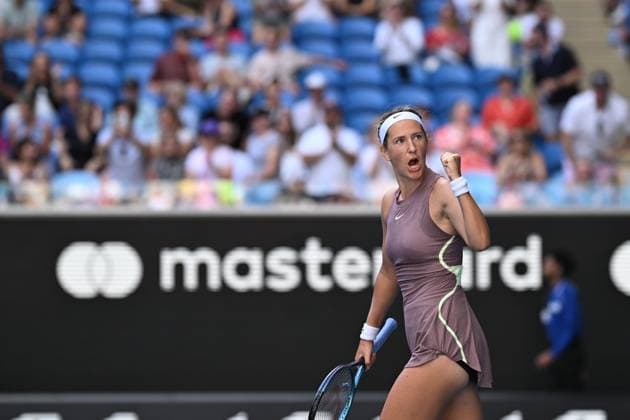 TENNIS AUSTRALIAN OPEN, Victoria Azarenka of Belarus celebrates match point during her round 3 win against Jelena Ostapenko of Latvia on Day 7 of the 2024 Australian Open at Melbourne Park in Melbourne, Saturday, January 20, 2024. ( NO ARCHIVING, EDITORIAL USE ONLY, NO USE IN BOOKS WITHOUT CONSENT MELBOURNE VICTORIA AUSTRALIA  Copyright: xLUKASxCOCHx 20240120001891278907