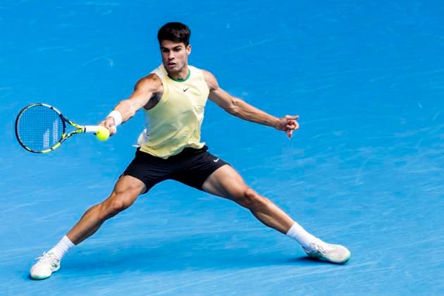 MELBOURNE, VIC - JANUARY 20: Carlos Alcaraz of Spain in action during the 3rd round of the 2024 Australian Open on January 20 2024, at Melbourne Park in Melbourne, Australia. (Photo by Jason Heidrich Icon Sportswire) TENNIS: JAN 20 Australian Open EDITORIAL USE ONLY Icon240120134
