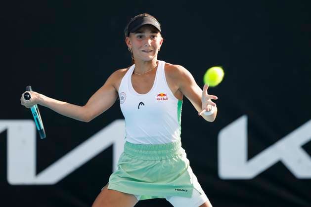 Julia Stusek, Girls Singles GS, Australian Open 2024, Melbourne Park, Melbourne, Victoria, Australia Copyright: xJuergenxHasenkopfx