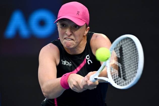 TENNIS AUSTRALIAN OPEN, Iga Swiatek of Poland in action during her 3rd round match against Linda Noskova of Czech Republic on Day 7 of the 2024 Australian Open at Melbourne Park in Melbourne, Saturday, January 20, 2024. ( NO ARCHIVING, EDITORIAL USE ONLY, NO USE IN BOOKS WITHOUT CONSENT MELBOURNE VICTORIA AUSTRALIA  Copyright: xJOELxCARRETTx 20240120001891296265