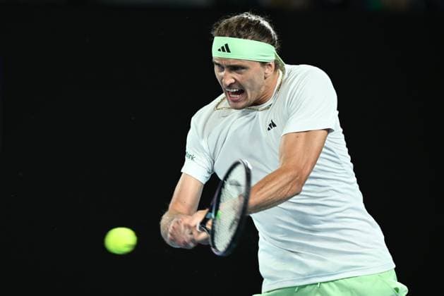 Sport Bilder des Tages TENNIS AUSTRALIAN OPEN, Alexander Zverev of Germany in action during his 3rd round match against Alex Michelsen of the USA on Day 7 of the 2024 Australian Open at Melbourne Park in Melbourne, Saturday, January 20, 2024. ( NO ARCHIVING, EDITORIAL USE ONLY, NO USE IN BOOKS WITHOUT CONSENT MELBOURNE VICTORIA AUSTRALIA  Copyright: xJOELxCARRETTx 20240120001891320002
