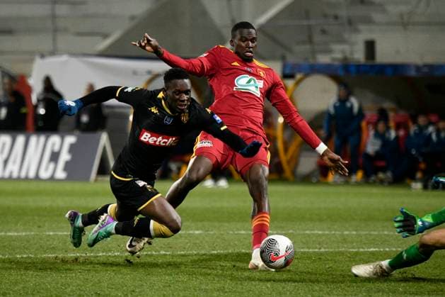 Folarin BALOGUN (ASM) et Serge-Philippe RAUX-YAU (RAF) Rodez Aveyron Football vs. AS Monaco pour 16eme de finale de la Coupe de France au Stade Paul Lignon de Rodez, le 20 janvier 2024. FOOTBALL : Rodez AF vs. AS Monaco - Coupe de France - 20 01 2024 ValentinaClaret Panoramic 