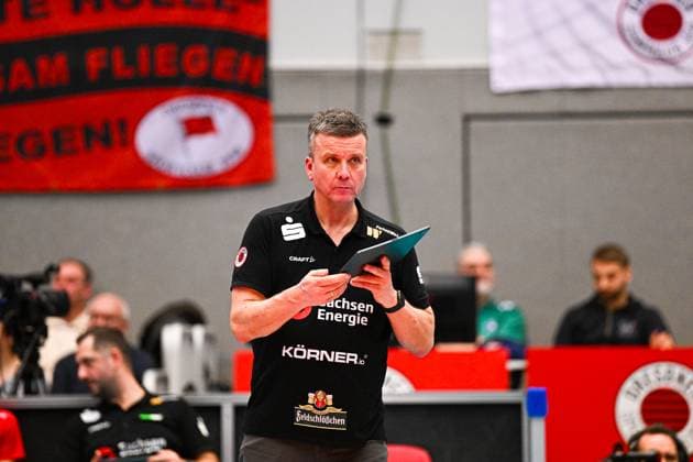 1 Volleyball Bundesliga Women, Dresdner SC vs Allianz MTV Stuttgart, Dresden, 20 01 2024 Alexander Waibl Head Coach Dresdner SC 1 Volleyball Bundesliga Women, Dresdner SC vs Allianz MTV Stuttgart on 20 01 2024 at the Margon Arena Dresden Copyright: xBEAUTIFULxSPORTS Hoepnerx