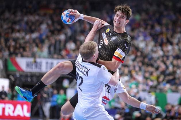 20 01 2024, EHF EURO 2024, European Mens Handball Championship, Lanxess Arena in Cologne, Germany Austria Julian Köster Germany vs Lukas Hutecek Austria North Rhine-Westphalia Germany