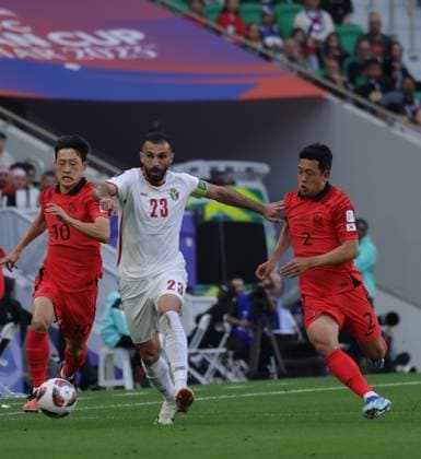 Qatar, Doha, 20 January 2024 - Lee Jae-sung, Lee Ki-je, Ihsan Haddad during the AFC Asia Cup match between Jordan and South Korea on group stage at Al Thumama Stadium in Doha, Qatar. Photo SFSI Jordan v South Korea - AFC Asia Cup Copyright: xSFSIx