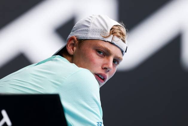 January 21, 2024, Melbourne, Victoria, Australia: MELBOURNE, AUSTRALIA - JANUARY 21: Cruz Hewitt of Australia during a rain delay against Alexander Razeghi of the United States in their first round singles match during the 2024 Australian Open Junior Championships at Melbourne Park on January 21, 2024 in Melbourne, Australia Melbourne Australia - ZUMAp121 20240121_zsp_p121_025 Copyright: xChrisxPutnamx
