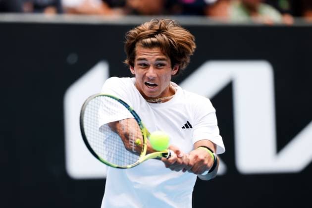 January 21, 2024, Melbourne, Victoria, Australia: MELBOURNE, AUSTRALIA - JANUARY 21: Alexander Razeghi of the United States plays Cruz Hewitt of Australia competes in their first round singles match during the 2024 Australian Open Junior Championships at Melbourne Park on January 21, 2024 in Melbourne, Australia Melbourne Australia - ZUMAp121 20240121_zsp_p121_049 Copyright: xChrisxPutnamx