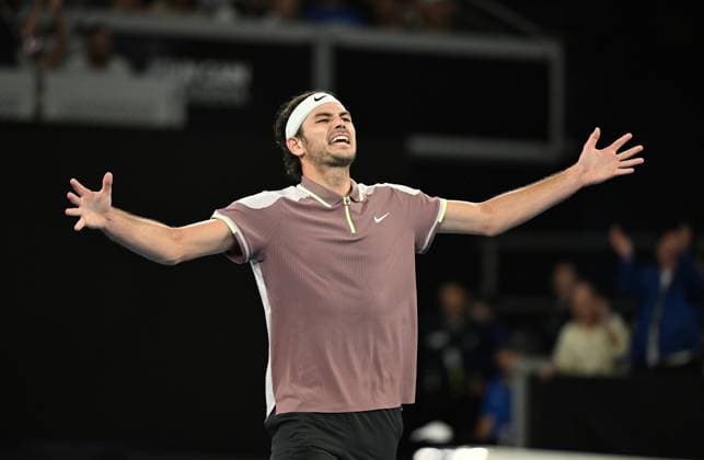 TENNIS AUSTRALIAN OPEN, Taylor Fritz of USA reacts after winning his 4th round match against Stefanos Tsitsipas of Greece on Day 8 of the 2024 Australian Open at Melbourne Park in Melbourne, Sunday, January 21, 2024. ( NO ARCHIVING, EDITORIAL USE ONLY, NO USE IN BOOKS WITHOUT CONSENT MELBOURNE VICTORIA AUSTRALIA  Copyright: xJAMESxROSSx 20240121001891696816