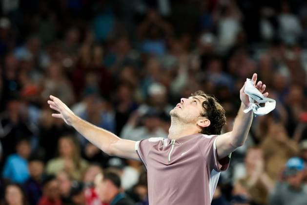 January 21, 2024, Melbourne, Victoria, Australia: MELBOURNE, AUSTRALIA - JANUARY 21: Taylor Fritz of USA celebrates beating Stefanos Tsitsipas of Greece on day 8 of the 2024 Australian Open at Melbourne Park on January 21, 2024 in Melbourne, Australia. Melbourne Australia - ZUMAp121 20240121_zsp_p121_078 Copyright: xChrisxPutnamx