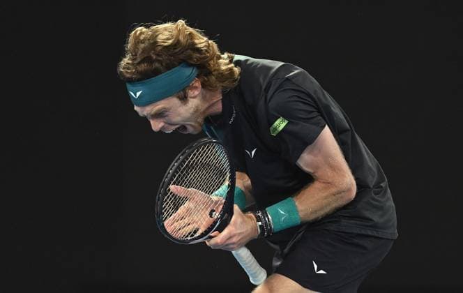 TENNIS AUSTRALIAN OPEN, Andrey Rublev of Russia reacts during his 4th round match against Alex de Minaur of Australia on Day 8 of the 2024 Australian Open at Melbourne Park in Melbourne, Sunday, January 21, 2024. ( NO ARCHIVING, EDITORIAL USE ONLY, NO USE IN BOOKS WITHOUT CONSENT MELBOURNE VICTORIA AUSTRALIA  Copyright: xLUKASxCOCHx 20240121001891739495