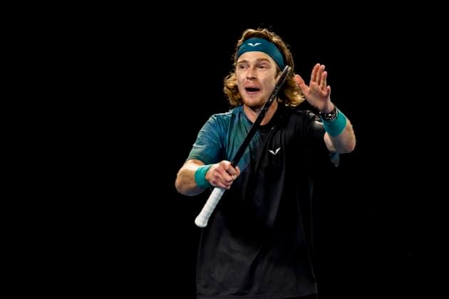 MELBOURNE, VIC - JANUARY 21: Andrey Rublev of Russia shows his frustration during the 4th round of the 2024 Australian Open on January 21 2024, at Melbourne Park in Melbourne, Australia. (Photo by Jason Heidrich Icon Sportswire) TENNIS: JAN 21 Australian Open EDITORIAL USE ONLY Icon240121257