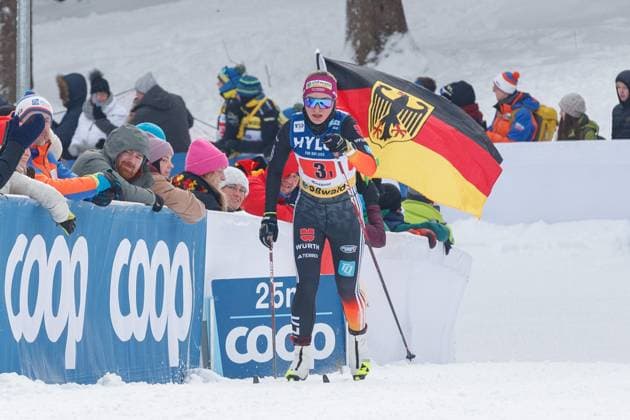Bilder des Jahres 2024, Sport 01 Januar Sport Themen der Woche KW03 Katherine Sauerbrey (GER, Deutschland) am Birx-Steig, 21.01.2024, Oberhof (Deutschland), FIS Cross Country World Cup Oberhof 2024 *** Katherine Sauerbrey GER, Germany at Birx Steig, 21 01 2024, Oberhof Germany , FIS Cross Country World Cup Oberhof 2024 xprx