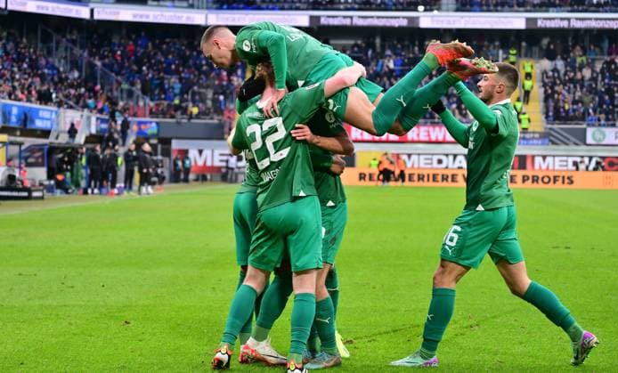 21 01 2024 Soccer Season 2023 2024 2 Soccer Bundesliga 18 Matchday SC Paderborn 07 SCP SpVgg Greuther Fürth Kleeblatt Sportfoto Zink xwoxzix DFL regulations prohibit any use of photographs as image sequences and or quasi video only for editorial use Torjubel Jubel Freude nach Treffer Tor Torschuß zum 0 1 durch Armindo Sieb 30, SpVgg Greuther Fürth