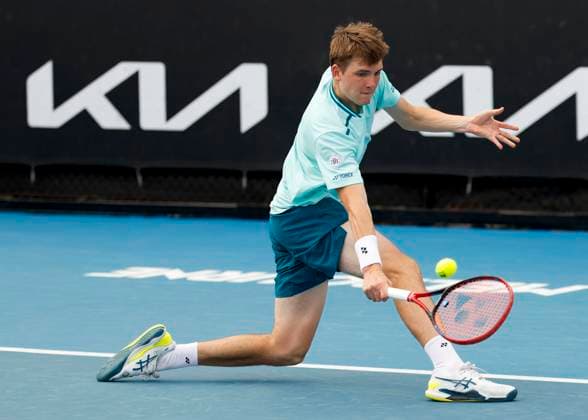 Max Stenzer GER , Boys Singles BS, Australian Open 2024, Melbourne Park, Melbourne, Victoria, Australia Copyright: xJuergenxHasenkopfx