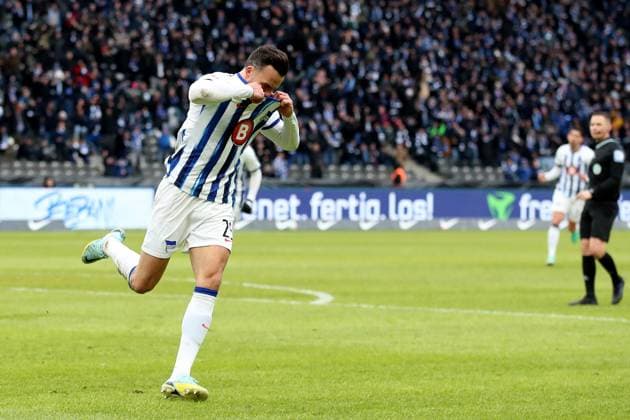 21 01 2024, xtgx, Fußball 2 Bundesliga, Hertha BSC Berlin Fortuna Duesseldorf emspor, v l Torjubel nach dem Tor zum celebrating the goal celebrate 1 0 durch Haris Tabakovic Hertha BSC Berlin DFL DFB REGULATIONS PROHIBIT ANY USE OF PHOTOGRAPHS as IMAGE SEQUENCES and or QUASI VIDEO Berlin