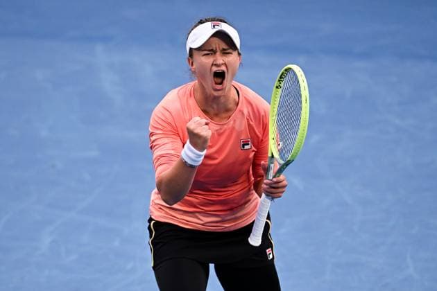 Barbora Krejcikova (CZE) celebrates winning her fourth round match Australian Open, Day Eight, Tennis, Melbourne Park, Melbourne, Australia - 21 Jan 2024  Copyright: xJamesxGourley Shutterstockx 14306289ht