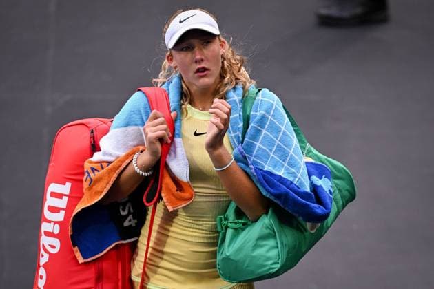 Mirra Andreeva after losing her fourth round match Australian Open, Day Eight, Tennis, Melbourne Park, Melbourne, Australia - 21 Jan 2024  Copyright: xJamesxGourley Shutterstockx 14306289hr