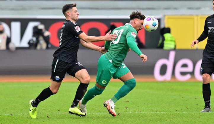 21 01 2024 Soccer Season 2023 2024 2 Soccer Bundesliga 18 Matchday SC Paderborn 07 SCP SpVgg Greuther Fürth Kleeblatt Sportfoto Zink xwoxzix DFL regulations prohibit any use of photographs as image sequences and or quasi video only for editorial use Marcel Hoffmeier 33, SC Paderborn Armindo Sieb 30, SpVgg Greuther Fürth