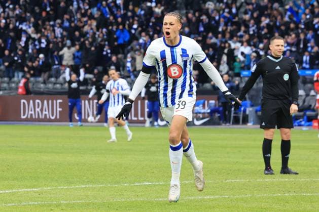 DEU, DFL, 2 FBL, Hertha BSC vs Fortuna Duesseldorf, 21 01 2024, Berliner Olympiastadion, Berlin, DEU, DFL, 2 FBL, Hertha BSC vs Fortuna Duesseldorf, im Bild 2 1 durch Derry Scherhant Hertha BSC Berlin 39 DFL regulations prohibit any use of Photographs as image sequences and or quasi video Foto Juergen Engler nordphoto GmbH nordphotoxGmbHx xEngler nph00076