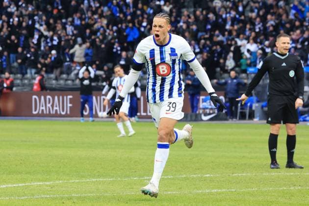 DEU, DFL, 2 FBL, Hertha BSC vs Fortuna Duesseldorf, 21 01 2024, Berliner Olympiastadion, Berlin, DEU, DFL, 2 FBL, Hertha BSC vs Fortuna Duesseldorf, im Bild 2 1 durch Derry Scherhant Hertha BSC Berlin 39 DFL regulations prohibit any use of Photographs as image sequences and or quasi video Foto Juergen Engler nordphoto GmbH nordphotoxGmbHx xEngler nph00076