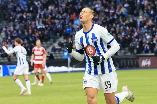 DEU, DFL, 2 FBL, Hertha BSC vs Fortuna Duesseldorf, 21 01 2024, Berliner Olympiastadion, Berlin, DEU, DFL, 2 FBL, Hertha BSC vs Fortuna Duesseldorf, im Bild 2 1 durch Derry Scherhant Hertha BSC Berlin 39 DFL regulations prohibit any use of Photographs as image sequences and or quasi video Foto Juergen Engler nordphoto GmbH nordphotoxGmbHx xEngler nph00076