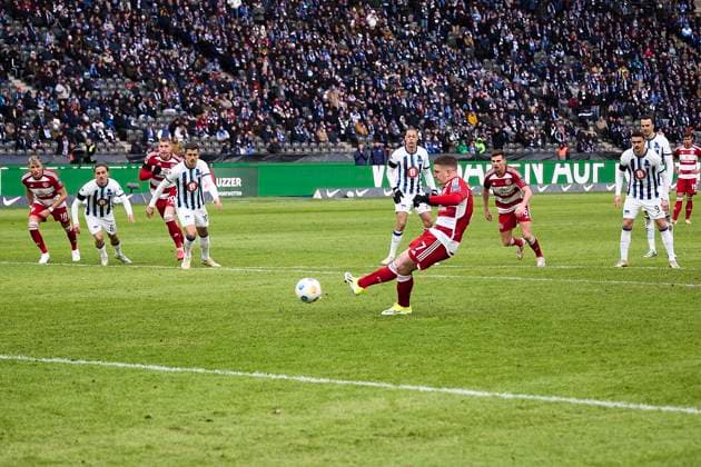 Christos Tzolis Fortuna Duesseldorf, 07 on penalty kick, GER, Hertha BSC vs Fortuna Duesseldorf, Soccer Men, 2 Bundesliga, Season 2023 2024, Matchday 18, 21 01 2024 DFL REGULATIONS PROHIBIT ANY USE OF PHOTOGRAPHS AS IMAGE SEQUENCES AND OR QUASI VIDEO GER, Hertha BSC vs Fortuna Duesseldorf, Soccer Men, 2 Bundesliga, Season 2023 2024, Matchday 18, 21 01 2024 Berlin Copyright: xEibner-Pressefotox xClaudiusxRauchx EP_CRH