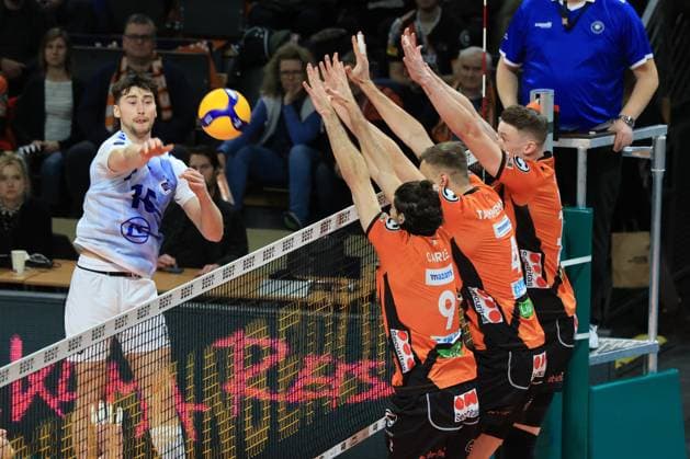 DEU, DVV, 1 VBL, BR Volleys vs VFB Friredrichshafen, 21 01 2024, Max Schmeling Halle, Berlin, DEU, DVV, 1 VBL, BR Volleys vs VFB Friredrichshafen, in the picture Timothee Carle BR Volleys 9 , Timo Tammemaa BR Volleys 4 , Marek Sotola BR Volleys 17 , Jackson Young Friedrichshafen 15 Photo Juergen Engler nordphoto GmbH nordphotoxGmbHx xEngler nph00076