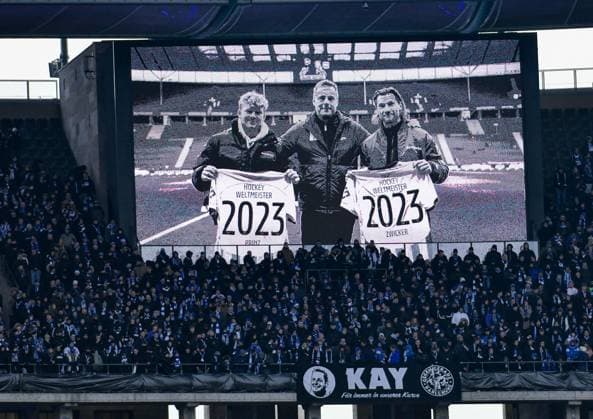 Soccer 2 Bundesliga, Hertha BSC Fortuna Duesseldorf 21 01 2024, xdanx, Soccer 2 Bundesliga, Hertha BSC Fortuna Duesseldorf, v l Thies Prinz,Kay Bernstein,Martin Detlef Zwicker on the video screen DFL DFB REGULATIONS PROHIBIT ANY USE OF PHOTOGRAPHS as IMAGE SEQUENCES and or QUASI VIDEO Foto Daniel Lakomski Mix1 Berlin Olympiastadion Berlin Berlin Germany EN Copyright: xDanielxLakomskix