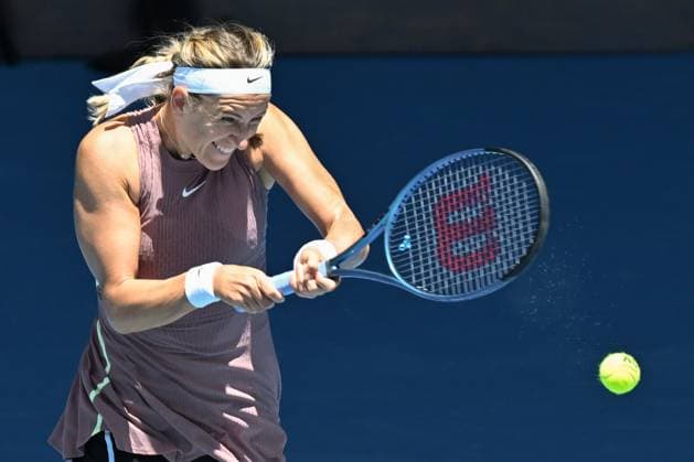 January 22, 2024: 18th seed VICTORIA AZARENKA of Belarus in action against DAYANA YASTREMSKA of Ukraine on Rod Laver Arena in a Women s Singles 4th round match on day 9 of the 2024 Australian Open in Melbourne, Australia. Cal Media USA - ZUMAc04_ 20240122_faf_c04_008 Copyright: xSydneyxLowx
